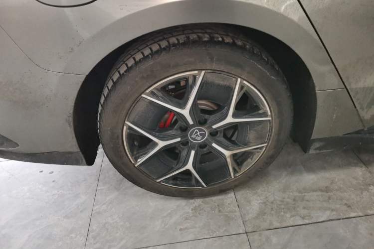 Used BYD Han 2023 EV Champion Edition 715KM Front-Drive Prestige Model
