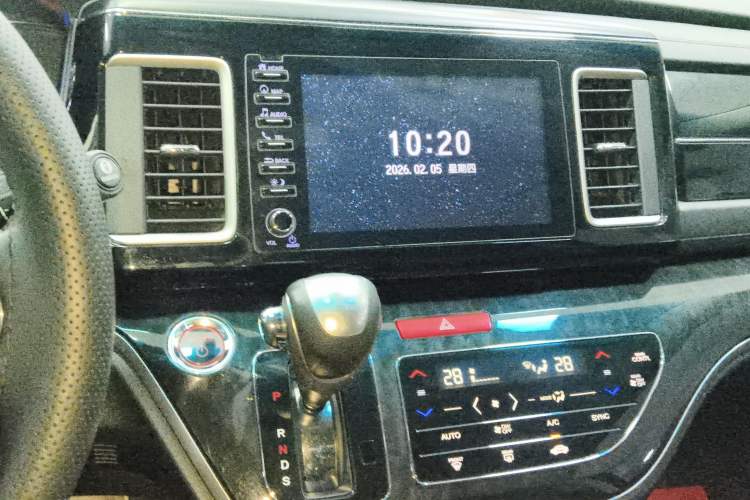 Used Honda Elysion 2019 2.0L Hybrid Supreme Edition
