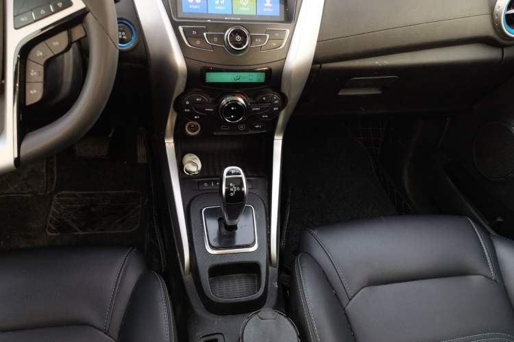 Used BYD Yuan New Energy 2018 EV360 Smart Connect Cool Edition
