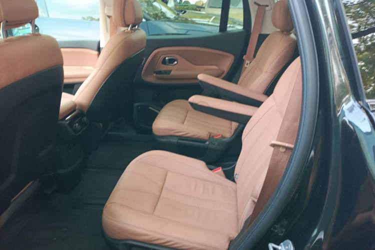 Used Nio ES8 2018 355 km Base Version 6-Seater Edition
