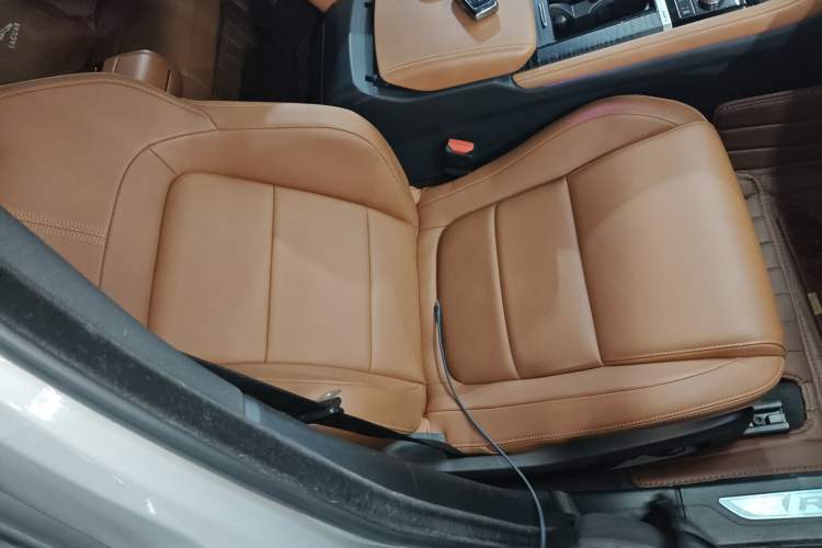 Used Jaguar XFL 2023 XFL 2.0T P250 Two-Wheel-Drive Elite Sport Edition