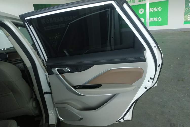 Used Geely Auto Jiajie 2019 1.8TD Automatic Enjoyment Model
