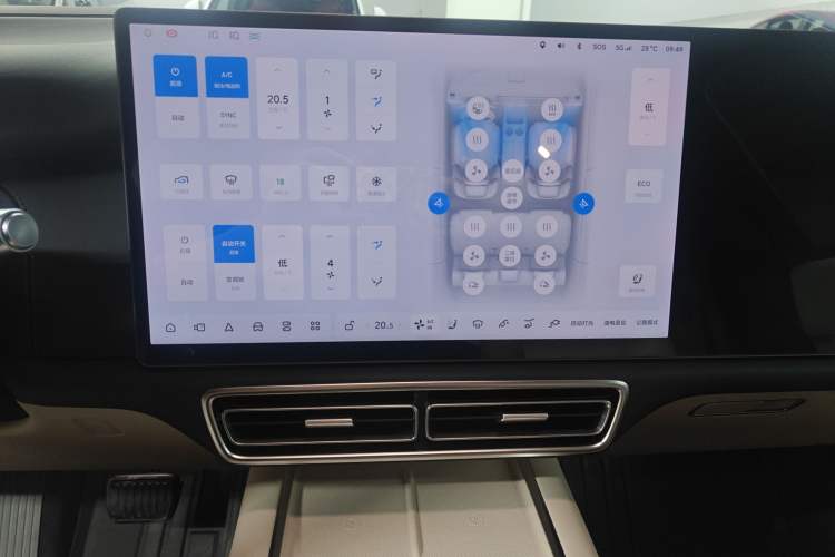 Used Li Auto L7 2023 Pro Model
