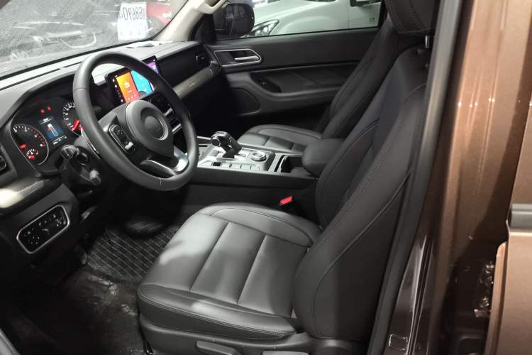 Used Great Wall Poer 2023 2.0T Commercial Version Automatic Diesel 4x4 Elite Long-Box GW4D20M
