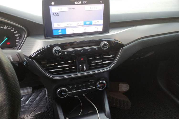 Used Ford Focus 2020 Sedan EcoBoost 180 Automatic Trend Edition