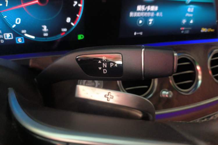 Used Mercedes-Benz E-Class 2023 Updated E 300 L Fashion Edition
