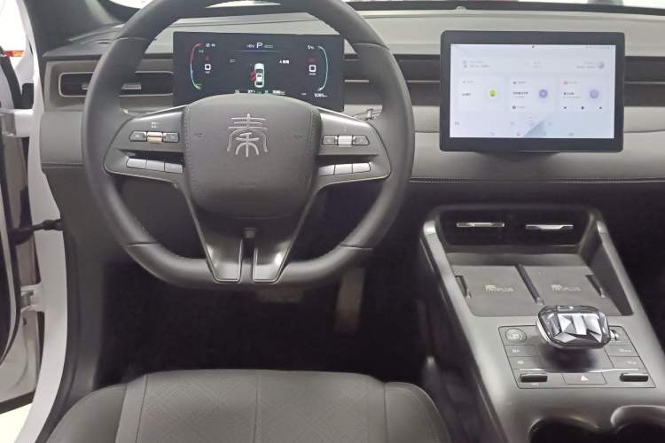 Used BYD Qin PLUS 2025 DM-i Smart Drive 55KM Leading Model