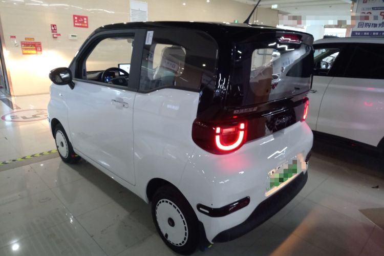 Used Chery QQ Ice Cream 2024 Edition Youth Version 205km Sundae