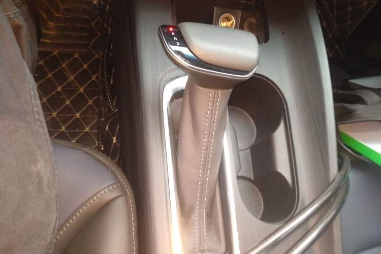 Used Buick Velite 6 2023 430km Range Commuter Version
