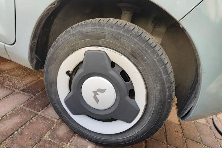 Used Wuling Hongguang MINIEV 2022 Easy Version Lithium Iron Phosphate
