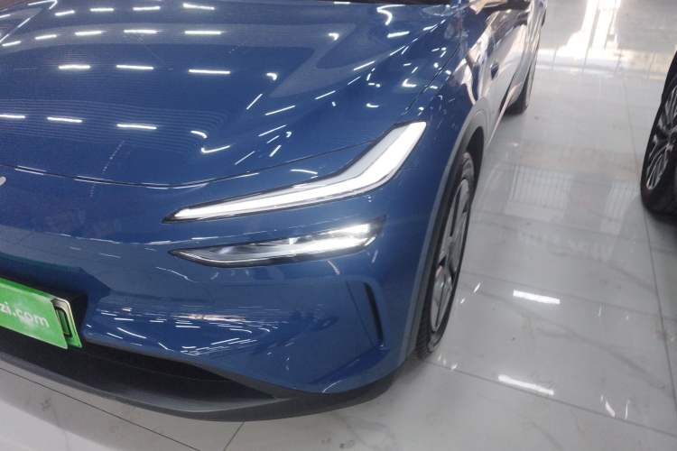 Used ONVO L60 2024 60 kWh Rear-Drive Version