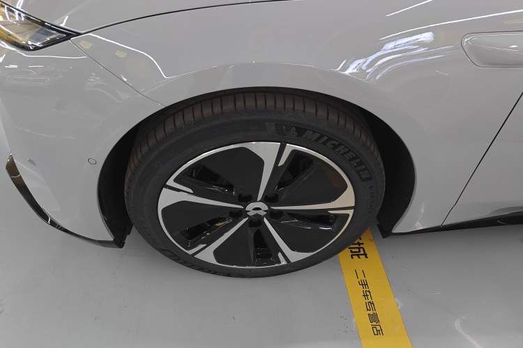 Used Nio ET5T 2025 75 kWh Touring
