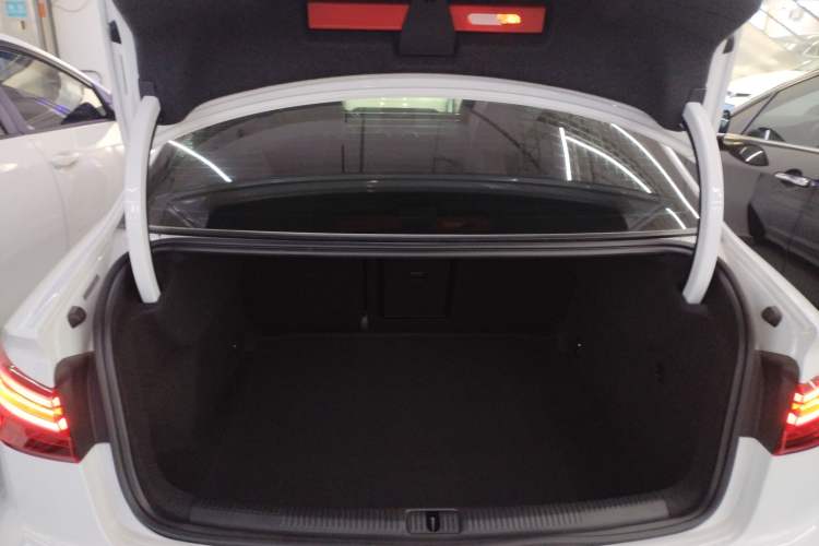 Used Audi A3 2019 Limousine 35 TFSI Fashion Edition China V standard
