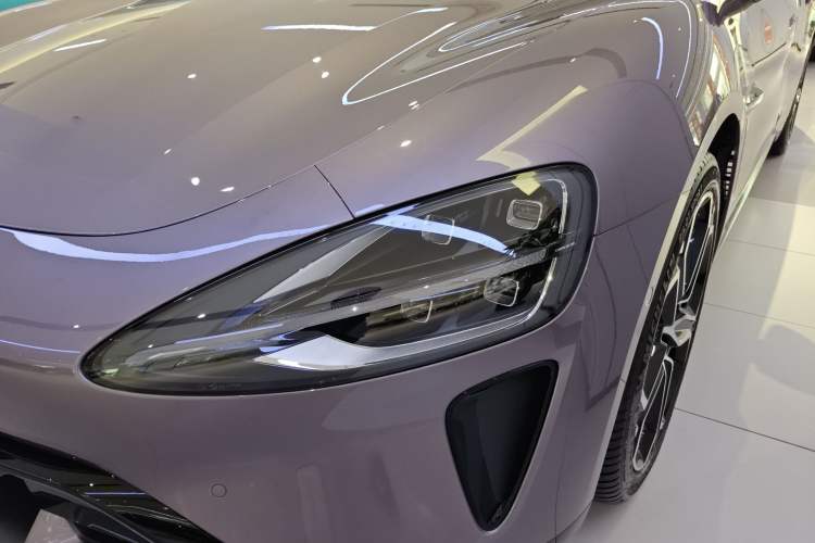 Used  SU7 2024 Rear-Drive Ultra-Long Range Advanced Pro-Level Intelligent Driving Version
