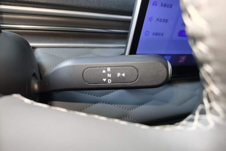 Used Dongfeng NAMMI 01 2024 New Edition 330 Plus Smart+
