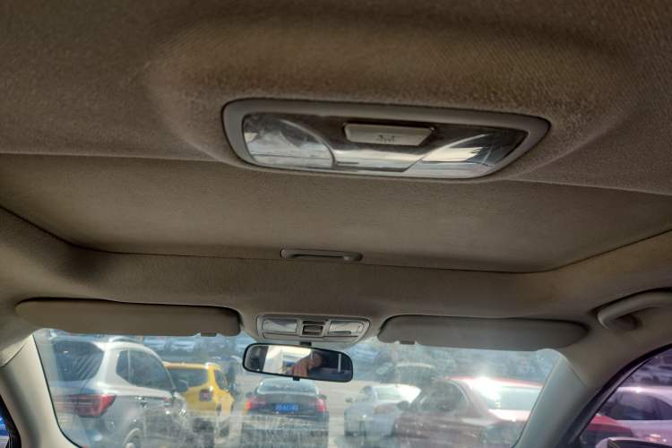 Used Hyundai ix35 2013 2.0L Automatic Two-Wheel Drive Smart GLS China V Standard
