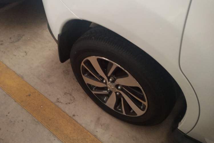 Used Mitsubishi ASX 2018 2.0L CVT Two-Wheel Drive Deluxe Edition
