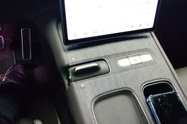 Used Nio ET7 2024 75 kWh Executive Signature Edition
