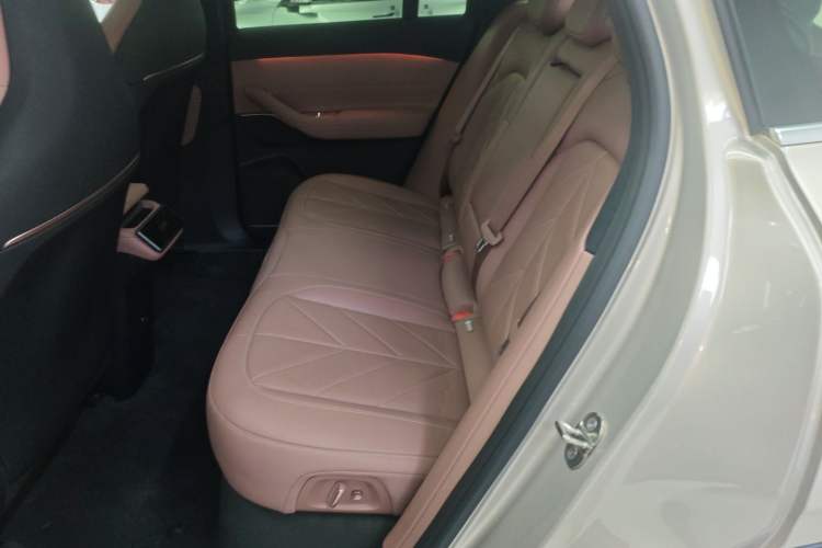 Used Nio EC6 2023 100kWh
