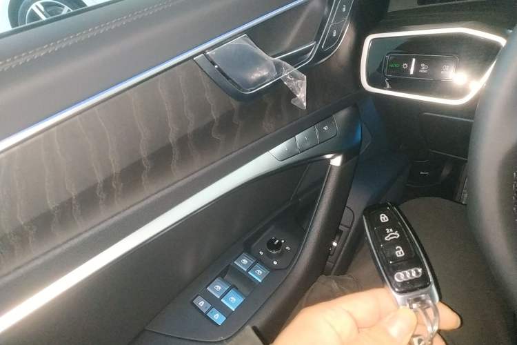 Used Audi A6L 2025 Restyled 45 TFSI quattro Prestige Dynamic Edition