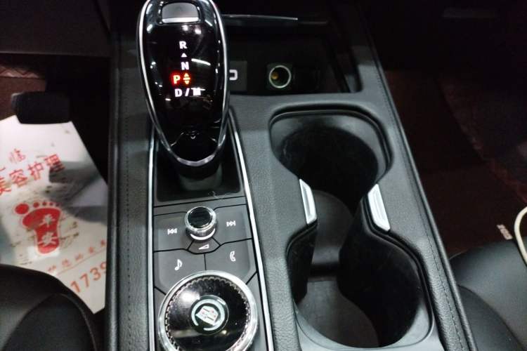 Used Cadillac XT4 2021 28T Two-Wheel Drive Tech Edition