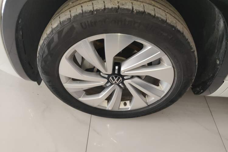 Used Volkswagen Tayron X 2020 330TSI Two-Wheel Drive Luxury Smart Connectivity Version