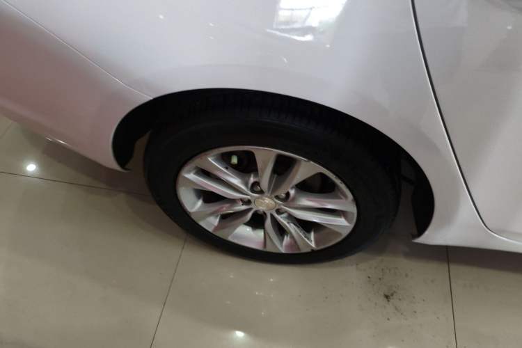 Used Buick Verano 2018 Sedan 20T Dual-Clutch Leading Model