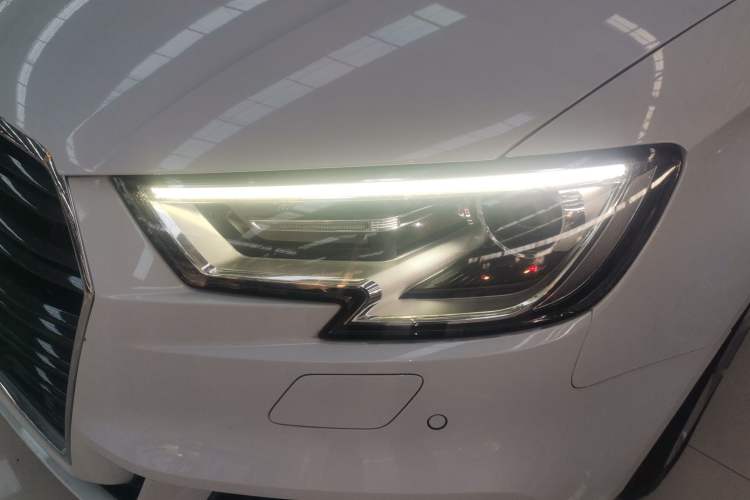 Used Audi A3 2018 30th Anniversary Edition Limousine 35 TFSI Fashion Model