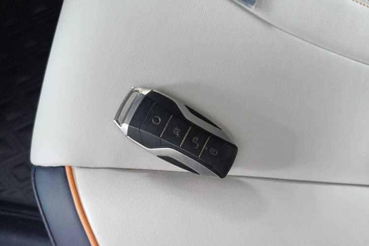 Used BYD Song PLUS New Energy 2021 DM-i 110KM Flagship Model
