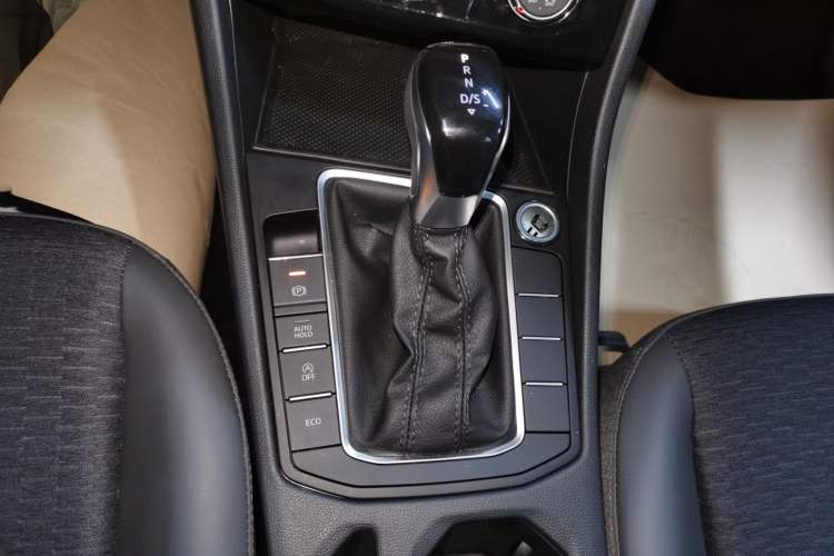 Used Volkswagen Sagitar 2025 Facelifted 300TSI DSG Flyover Edition