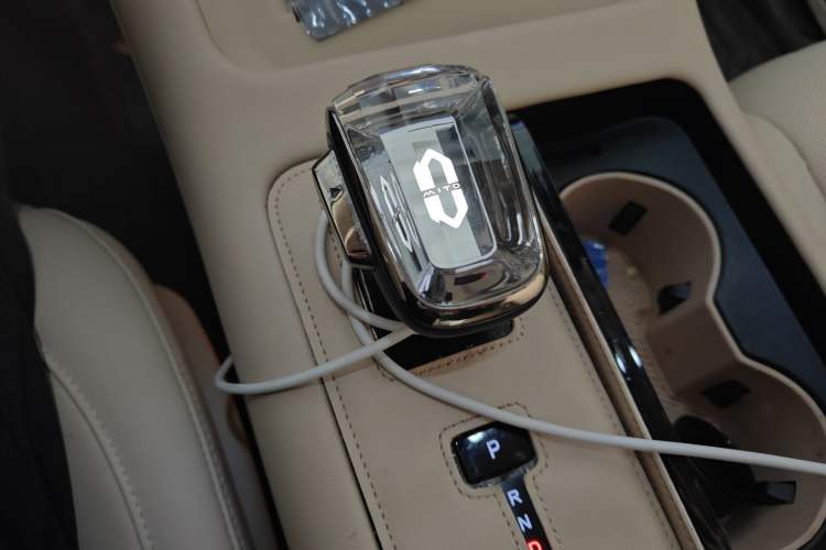 Used Hima AITO M7 2024 1.5T Intelligent Driving Rear-Drive Max Edition 6 Seats