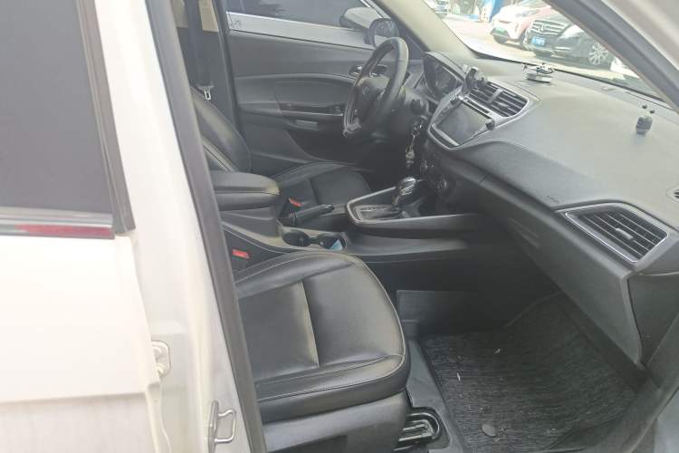 Used Ford Escort 2017 Happiness Edition 1.5L Automatic Fashion Version