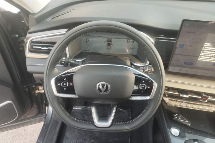 Used Changan CS75 2026 Model PRO 1.5T DCT Prestige 7-Seater