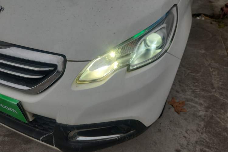 Used Peugeot 2008 2014 1.6L Manual Fashion Edition