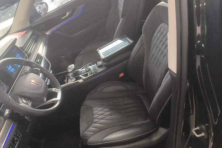 Used Hongqi HS5 2022 Revised Version 2.0T Smart Connect Flagship Edition