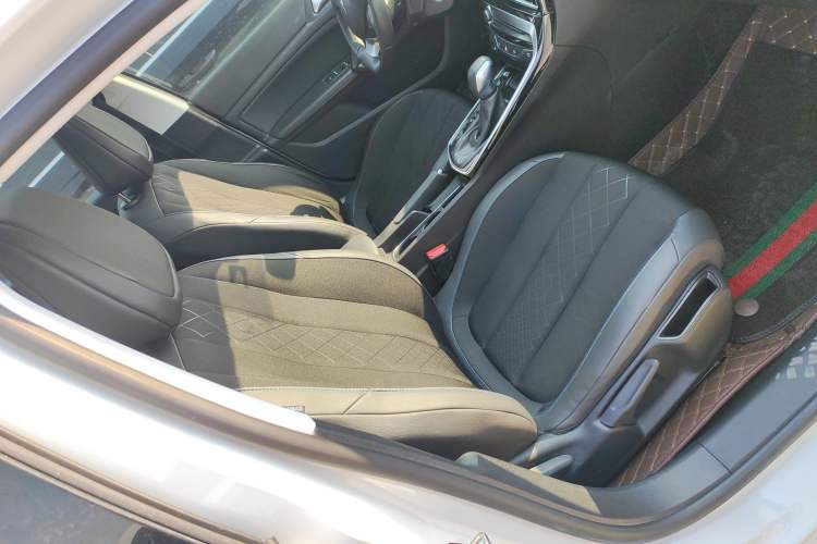 Used Peugeot 308 2016 1.6L Automatic Luxury Edition