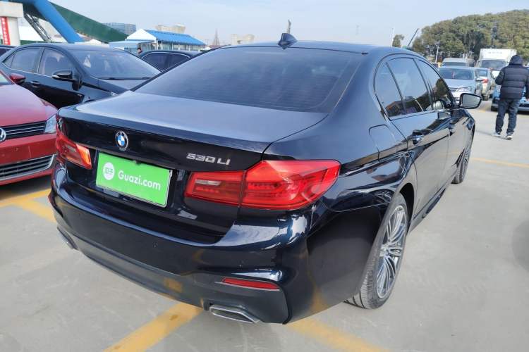 Used BMW 5 Series 2018 Restyled 530Li Leading Edition M Sport Package
