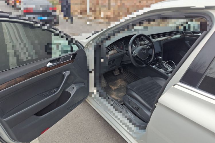 Used Volkswagen Magotan 2017 330TSI DSG Luxury Model
