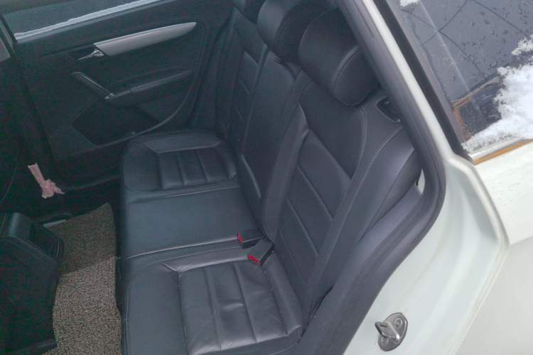 Used Volkswagen Gran Lavida 2013 1.4 TSI Automatic Comfort Model