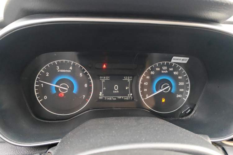 Used Dongfeng Fengon 580 2020 1.5T Manual Luxury Version
