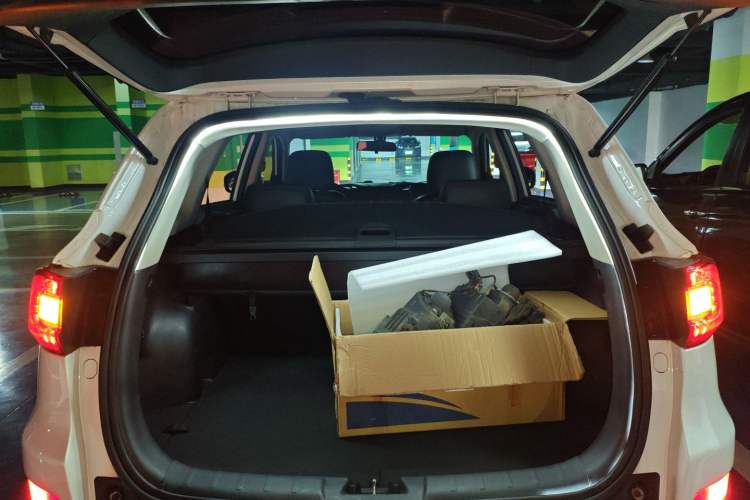 Used Changan CS75 2016 2.0L Manual Luxury Version China IV Standard