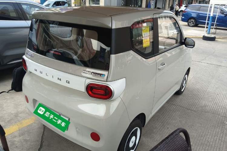 Used Wuling Hongguang MINIEV 2024 3rd Generation 215km Youth Edition
