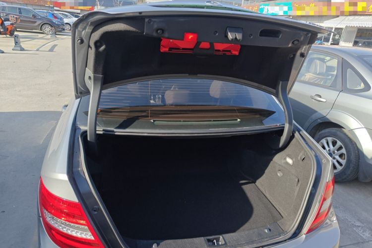 Used Mercedes-Benz C-Class 2013 C 180 Classic Grand Edition
