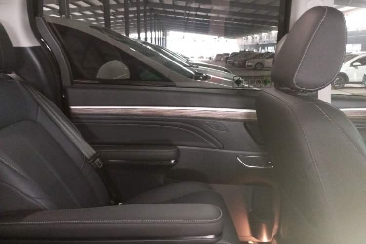 Used GAC Trumpchi M8 2024 Lingxiu Series 390T Deluxe Edition
