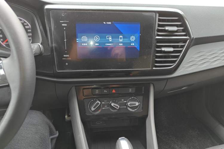 Used Jetta VS5 2019 280TSI Automatic Enjoyment Model
