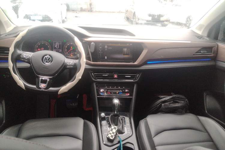 Used Volkswagen Tharu 2021 280TSI Two-Wheel Drive Comfort Edition