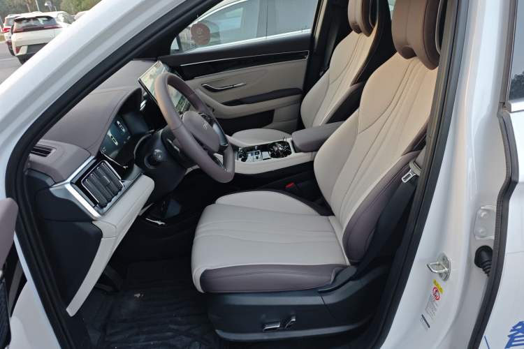 Used BYD Song PLUS New Energy 2025 DM-i Intelligent Driving 160KM Flagship Model
