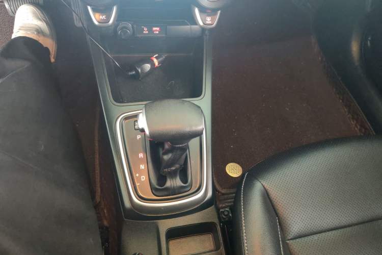 Used Kia K2 2017 Sedan 1.4L Automatic Transmission 15th Anniversary Special Edition GLS