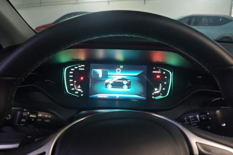 Used Dongfeng Aeolus Yixuan MAX 2022 1.5T Super Stylish Trendsetter Edition
