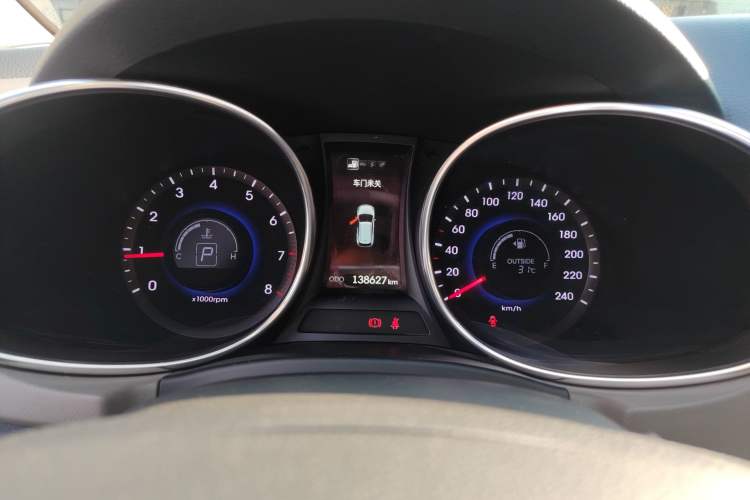 Used Hyundai Grand SantaFe 2013 3.0L 7-Seater 4x4 Flagship Edition
